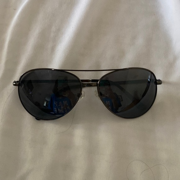 Foster Grant Aviator Gray Sunglasses - NS1110 AVI FDS - Picture 4 of 13